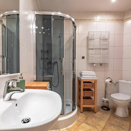 Apartament Apartament Przytulny - Sky Moszczak Butorowy *